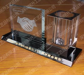 高档水晶办公摆件定制——为商务空间与纪念时刻增添独特魅力